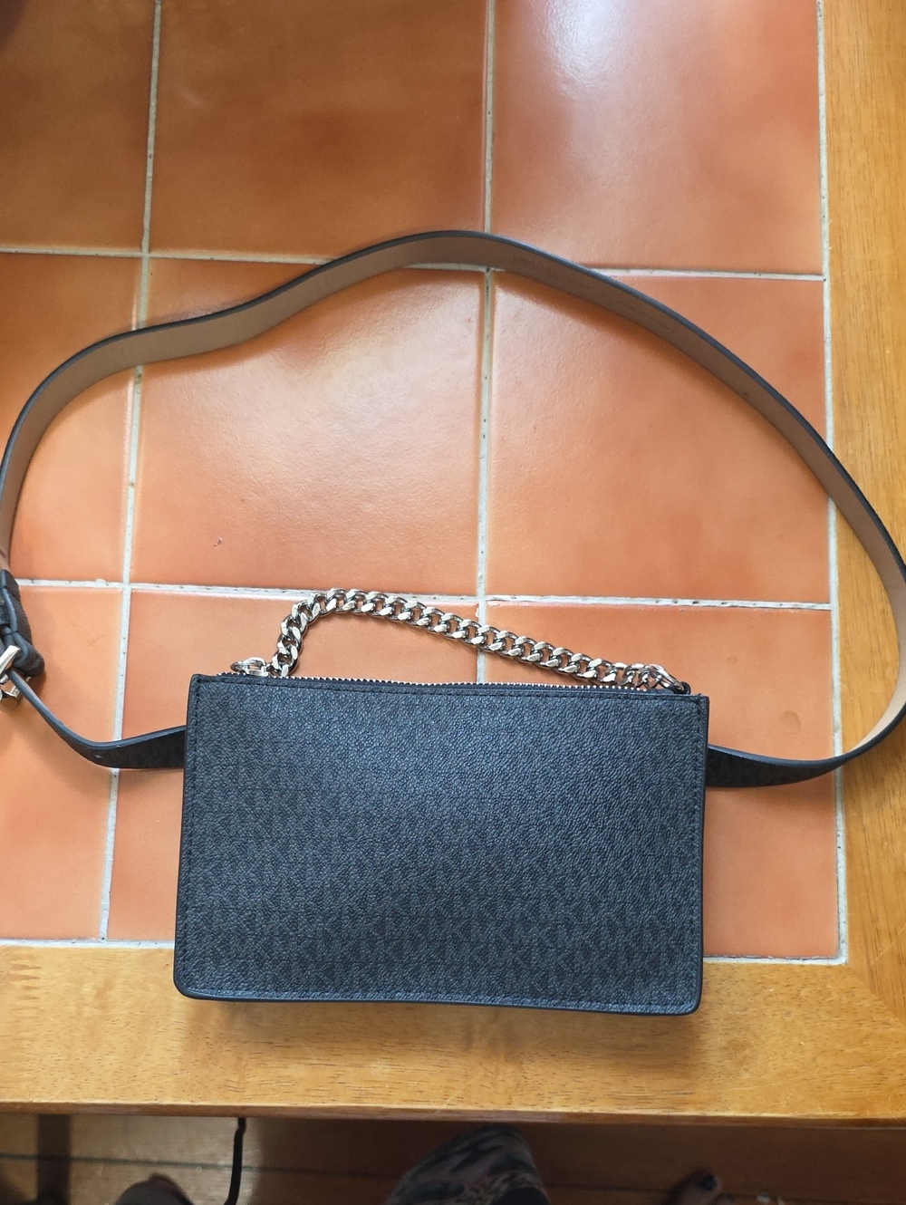 MICHAEL MICHAEL KORS SIGNATURE CHAIN ZIP BELT BAG SIZE XL NEW WITHOUT TAG